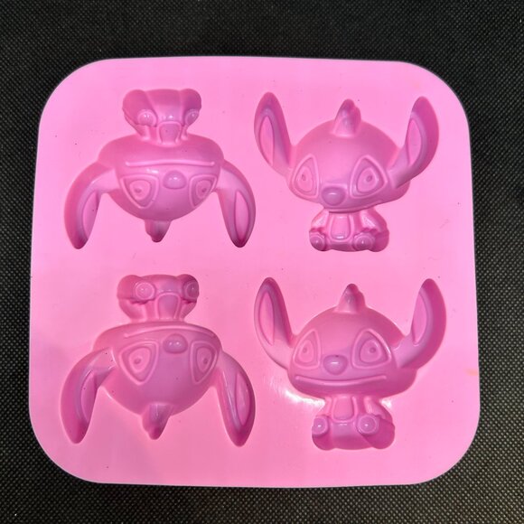 New without tags Funwaretech Silicone “Stitch” Shaped mould - Picture 4 of 8